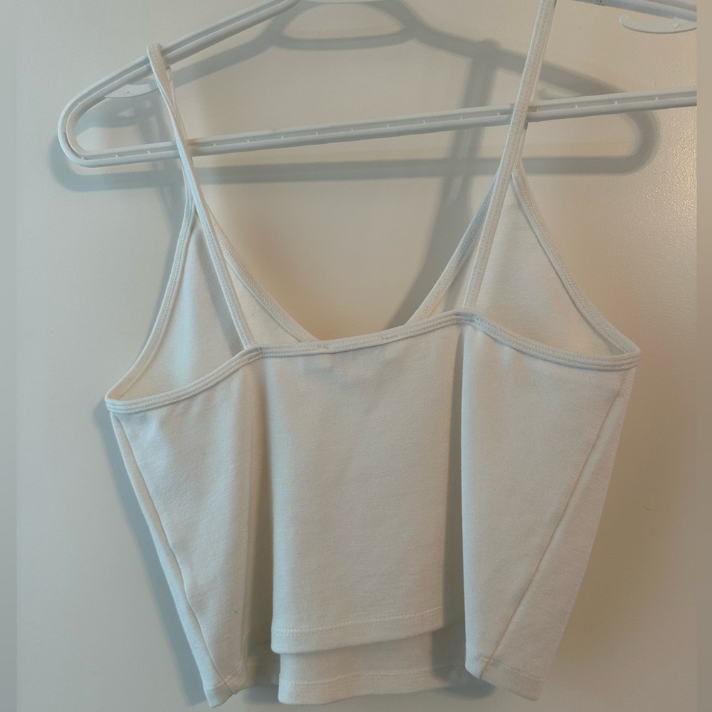 Talula Cropped Tank - Picture 2 of 4